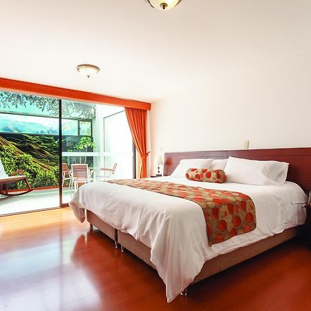 Hotel Cuellars Pasto Eksteriør bilde