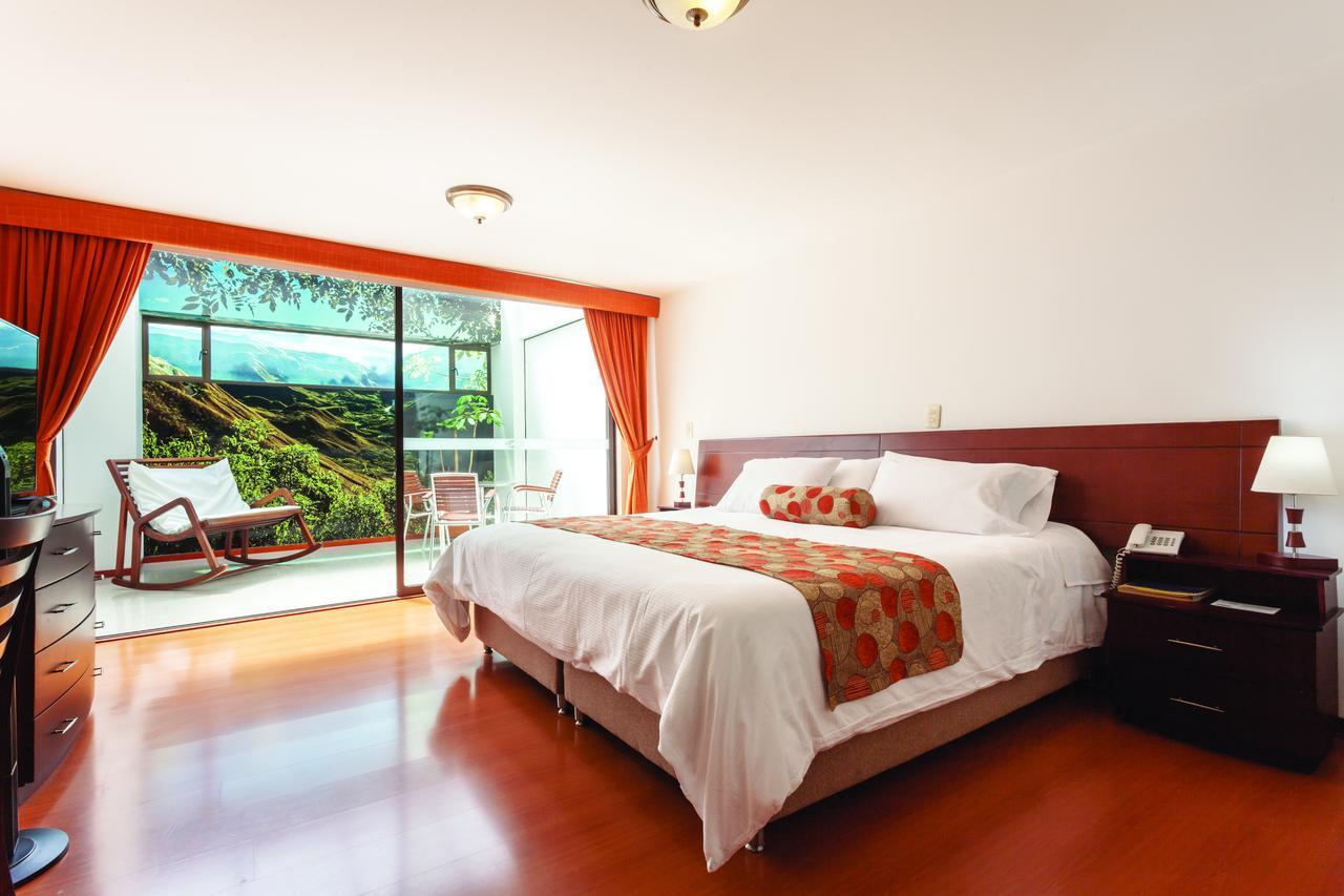 Hotel Cuellars Pasto Eksteriør bilde